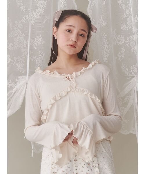 merry jenny（メリージェニー）の「pointail frilly gather tops（Tシャツ/カットソー・レディース・ブラック/ブルー/アイボリー・FREE）」の6枚目の写真