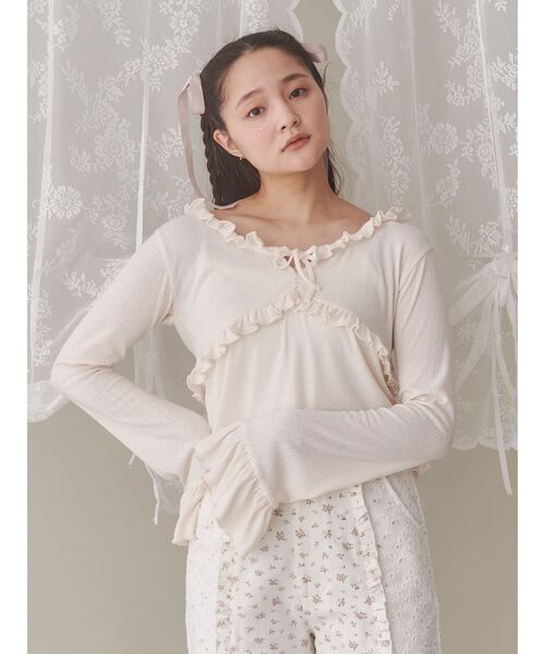 merry jenny（メリージェニー）の「pointail frilly gather tops（Tシャツ/カットソー・レディース・ブラック/ブルー/アイボリー・FREE）」の10枚目の写真