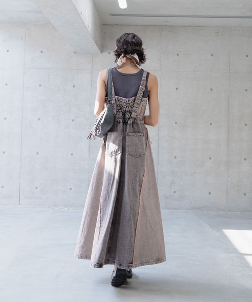 PAGEBOY（ページボーイ）の「キリカエデニムワンピース（ワンピース・レディース・ブラック/グレー/ブルー・FREE）」の11枚目の写真