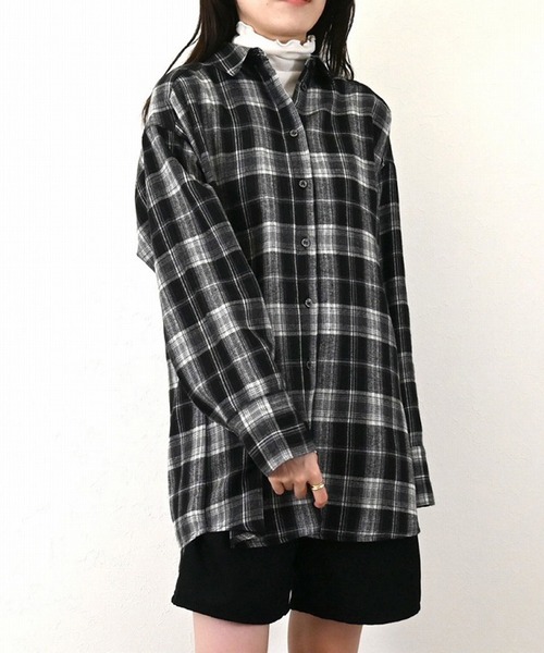 STYLEBLOCK（スタイルブロック）の「オンブレーチェックネルオーバーシャツ（シャツ/ブラウス・レディース・ブラウン系その他/ブラウン/ブラック×ホワイト/ネイビー・M）」の2枚目の写真
