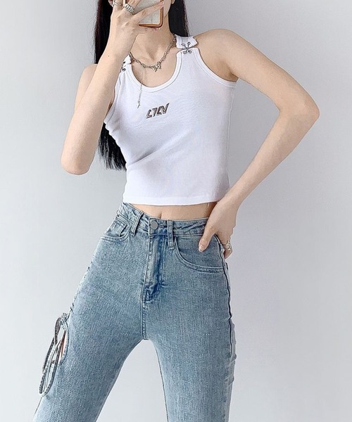 Lace Ladies(レースレディース)の「ソリッドカラー サスペンダー風 コンパクト ラウンド タンクトップ(タンクトップ・レディース・ブラック/ホワイト・S/M/L/XL)」の14枚目の写真