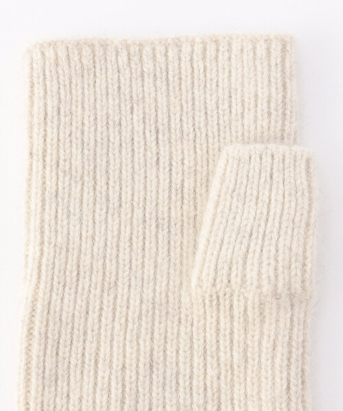 K.T KIYOKO TAKASE（キヨコタカセ）の「フィンガーレス ニット グローブ（手袋・レディース・グレー/ベージュ・FREE）」の8枚目の写真