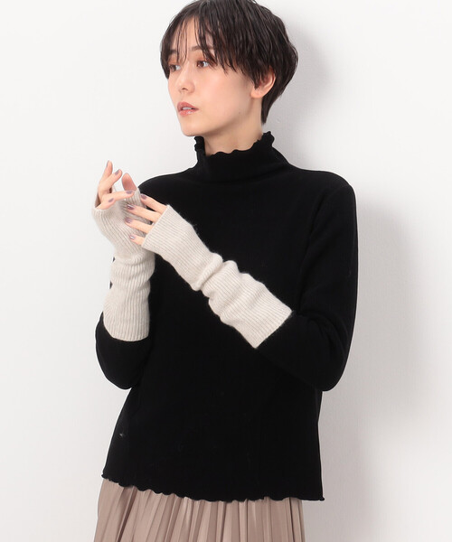 K.T KIYOKO TAKASE（キヨコタカセ）の「フィンガーレス ニット グローブ（手袋・レディース・グレー/ベージュ・FREE）」の4枚目の写真