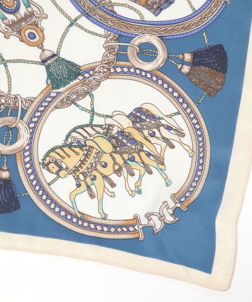 GLOBAL WORK（グローバルワーク）の「プリントスカーフ/250187（ハンカチ/ハンドタオル・レディース・ブルー/ネイビー/ベージュ・ONE SIZE）」の5枚目の写真