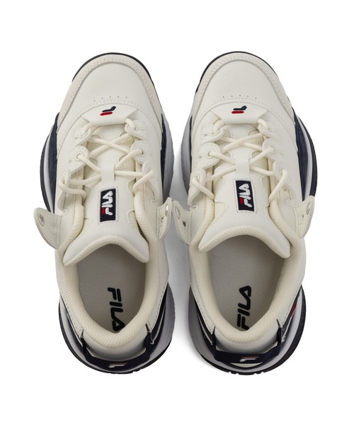 FILA（フィラ）の「PROVENANCE 2（スニーカー・レディース・オフホワイト/ホワイト×ピンク/ブラック・23.0cm/23.5cm/24.0cm/24.5cm/25.0cm/25.5cm/26.0cm/26.5cm/27.5cm/28.0cm/29.0cm/27.0cm）」の4枚目の写真