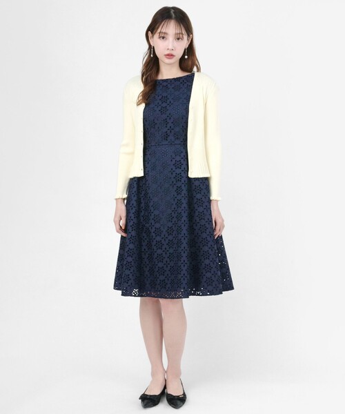 TOCCA(トッカ)の「FLOWER STORM ドレス(ワンピース・レディース・ネイビー系7/ライトグリーン系7・0/2/4/6/00)」の9枚目の写真