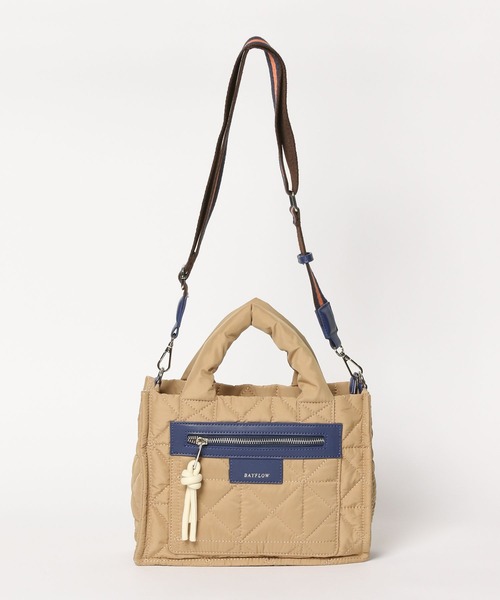 BAYFLOW（ベイフロー）の「[500mlペットボトルが入る]キルトパッファースクエアショルダー（ショルダーバッグ・レディース・ブラック/ライトグレー/ネイビー/ベージュ系/イエロー/オレンジ/アイボリー/シルバー/ブラウン/ホワイト・FREE）」の19枚目の写真