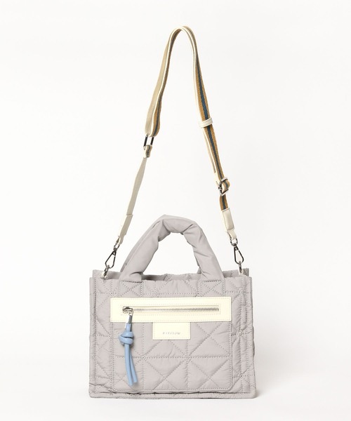 BAYFLOW（ベイフロー）の「[500mlペットボトルが入る]キルトパッファースクエアショルダー（ショルダーバッグ・レディース・ブラック/ライトグレー/ネイビー/ベージュ系/イエロー/オレンジ/アイボリー/シルバー/ブラウン/ホワイト・FREE）」の21枚目の写真