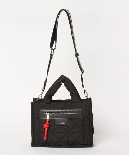 BAYFLOW（ベイフロー）の「[500mlペットボトルが入る]キルトパッファースクエアショルダー（ショルダーバッグ・レディース・ブラック/ライトグレー/ネイビー/ベージュ系/イエロー/オレンジ/アイボリー/シルバー/ブラウン/ホワイト・FREE）」の22枚目の写真
