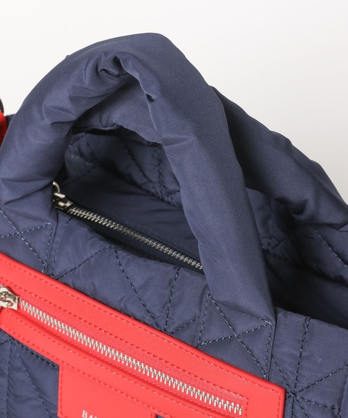BAYFLOW（ベイフロー）の「[500mlペットボトルが入る]キルトパッファースクエアショルダー（ショルダーバッグ・レディース・ブラック/ライトグレー/ネイビー/ベージュ系/イエロー/オレンジ/アイボリー/シルバー/ブラウン/ホワイト・FREE）」の22枚目の写真