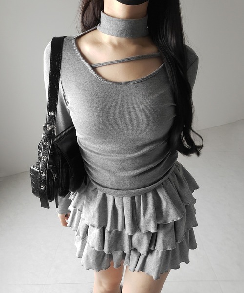 me+em select(ミームセレクト)の「【 3color / 裏起毛 】チョーカーナナメストラップシャーリングトップス / choker naname strap shirring tops(Tシャツ/カットソー・レディース・ホワイト/ブラック/グレー・FREE)」の20枚目の写真