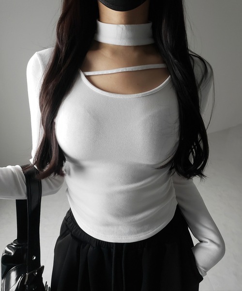 me+em select(ミームセレクト)の「【 3color / 裏起毛 】チョーカーナナメストラップシャーリングトップス / choker naname strap shirring tops(Tシャツ/カットソー・レディース・ホワイト/ブラック/グレー・FREE)」の21枚目の写真