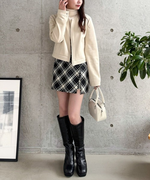 CLEAR BASIC（クリアベーシック）の「フェイクスエードジャケット[オフィスカジュアル 着回し抜群 大人 カジュアル]≪CLEAR BASIC≫（その他アウター・レディース・アイボリー/サックスブルー・F）」の5枚目の写真