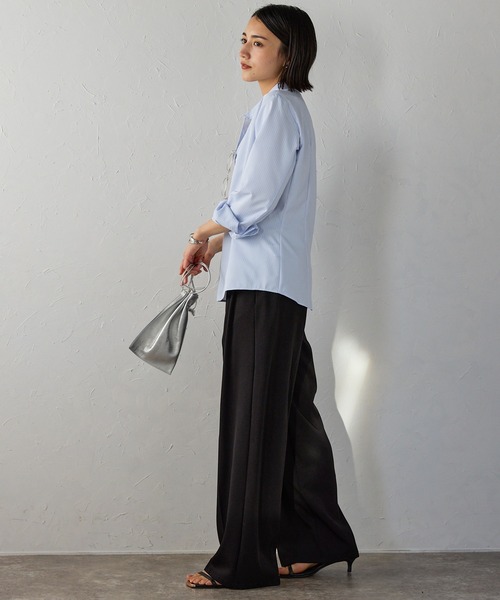 etre pret(エトレプレ)の「シャドーストライプ 長袖レギュラーカラーシャツ(ビジネスシャツ・レディース・ホワイト/ブルー/ラベンダー・11号/9号/13号/5号/7号/15号)」の11枚目の写真