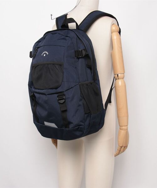 CONVERSE(コンバース)の「【CONVERSE/コンバース】ARCH LOGO BAG PACK アーチロゴ(バックパック/リュック・メンズ・ホワイト/ブラック/ネイビー・FREE)」の7枚目の写真