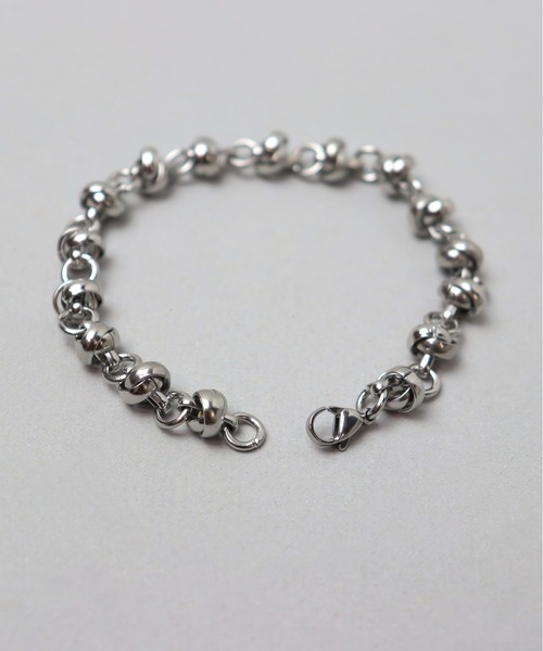 ieLS（イエルズ）の「金属アレルギー対応「ieLS」ステンレス　デザインチェーンブレスレット（ブレスレット・メンズ・シルバー・ONE SIZE）」の4枚目の写真