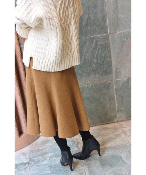 IENA(イエナ)の「ブークレ アシンメトリースカート◆(スカート・レディース・ナチュラル/キャメル/レッド・36/34/38/40)」の16枚目の写真