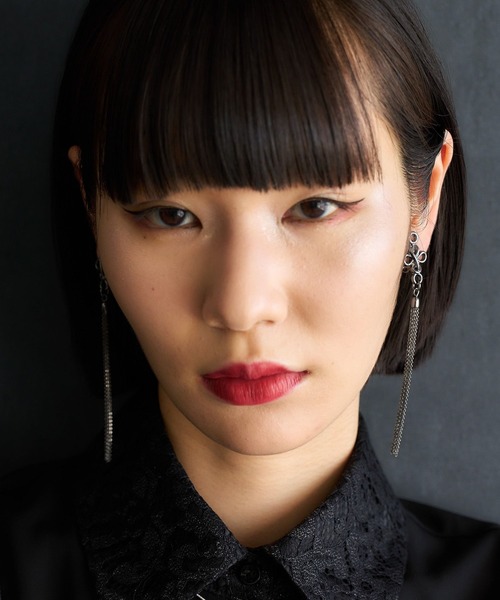 HARE(ハレ)の「チャイナロングイヤリング(HARE)(イヤリング・レディース・ブラック/シルバー・FREE)」の11枚目の写真