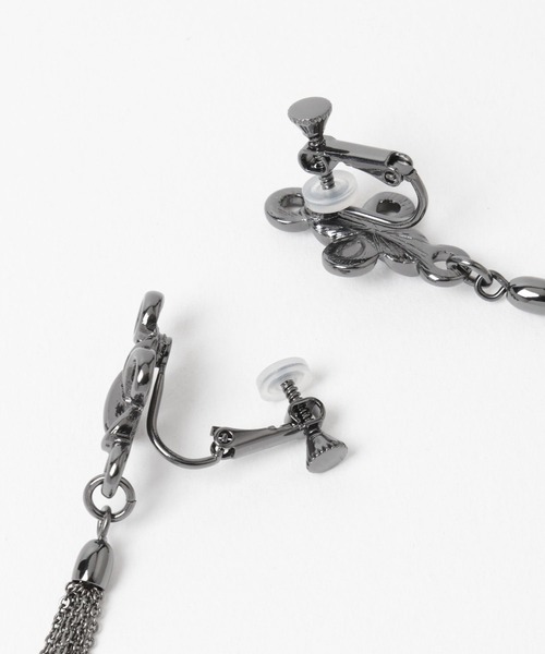 HARE(ハレ)の「チャイナロングイヤリング(HARE)(イヤリング・レディース・ブラック/シルバー・FREE)」の17枚目の写真