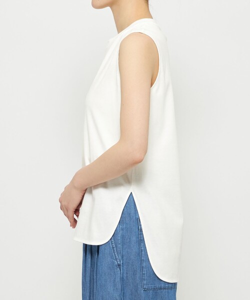 uncrave(アンクレイヴ)の「ライトスムース ノースリーブカットソー(Tシャツ/カットソー・レディース・ホワイト系/ネイビー系/ブラック系/ピンク系・1/2)」の9枚目の写真