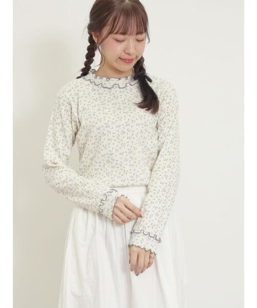 Samansa Mos2（サマンサ モスモス）の「パターンメッシュローズ柄メロウハイネックカットソー（Tシャツ/カットソー・レディース・ブルー/ラベンダー/イエロー/レッド・F）」の18枚目の写真