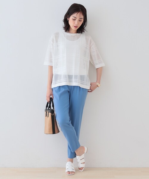 INDIVI（インディヴィ）の「【洗える】メッシュチェック柄ニット（ニット/セーター・レディース・ホワイト/ブラック/グリーン・38/34/05/15 /13/19）」の7枚目の写真