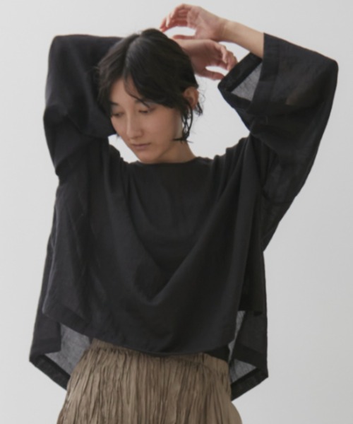 Libra Cue(リブラ キュー)の「シアービッグボックスプルオーバー(シャツ/ブラウス・レディース・ホワイト/ブラック/ブルー・FREE)」の16枚目の写真