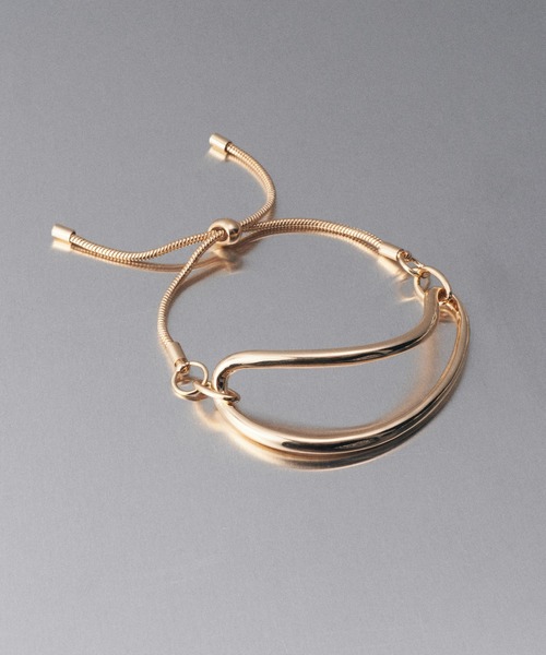 GOLDY（ゴールディ）の「ワイド カーブ スネーク チェーン ブレスレット（ブレスレット・レディース・ゴールド/シルバー系その他/ゴールド系その他/シルバー・FREE）」の6枚目の写真