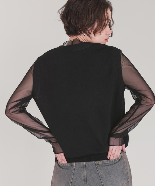 titivate（ティティベイト）の「ベーシックフロント釦ニットベスト（ベスト・レディース・オフホワイト/ライトイエロー/レッド/グレー/グレイッシュベージュ/ブラック・S/L/M）」の15枚目の写真