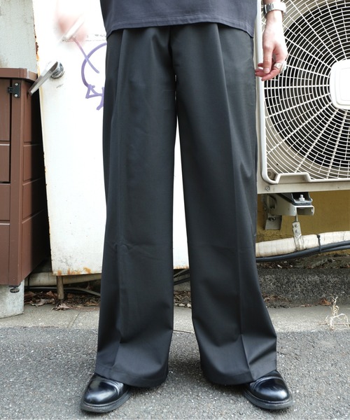 Noen(ノエン)の「ポケットデザインストレートスラックス(スラックス・メンズ・ブラウン/ブラック・MEDIUM/LARGE)」の3枚目の写真