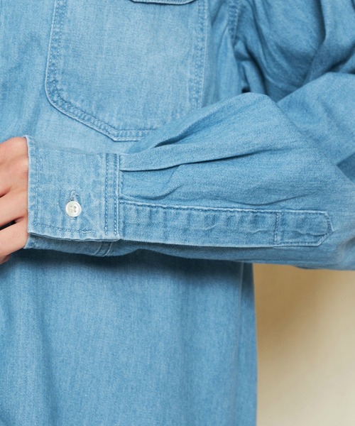 Lee（リー）の「Lee/リー ルーズデニムワークシャツ DUNGAREES 日よけにも◎（シャツ/ブラウス・レディース・ライトインディゴブルー/ブルー・MEDIUM）」の8枚目の写真