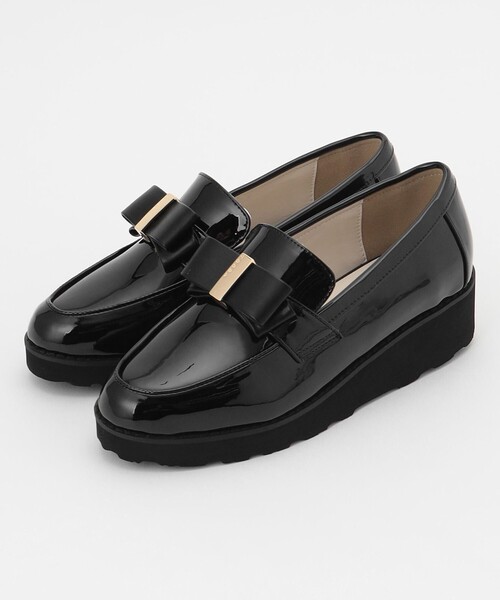 TOCCA(トッカ)の「NOBLE RIBBON LOAFER SHOES ローファー(パンプス・レディース・ブラック系/ブラック系5/シルバー系・35/37/39/38/36)」の20枚目の写真
