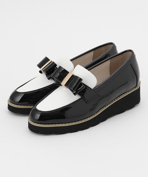 TOCCA(トッカ)の「NOBLE RIBBON LOAFER SHOES ローファー(パンプス・レディース・ブラック系/ブラック系5/シルバー系・35/37/39/38/36)」の22枚目の写真