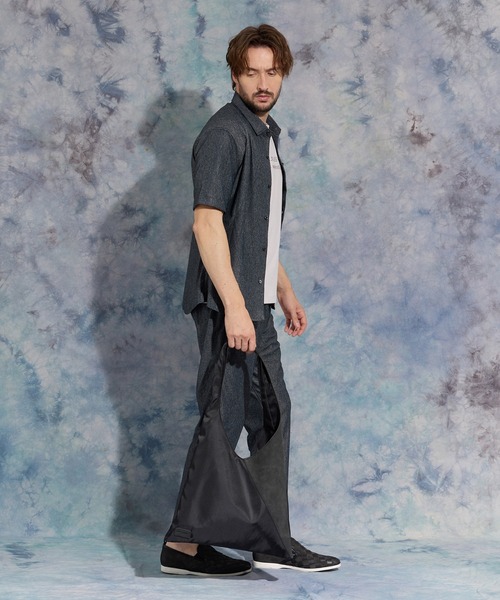 HIDEAWAYS NICOLE(ハイダウェイニコル)の「トライアングルショルダーバッグ(ショルダーバッグ・メンズ・マルチ/ネイビー/ブラック・FREE)」の13枚目の写真