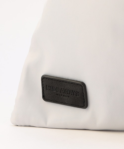 HIDEAWAYS NICOLE(ハイダウェイニコル)の「トライアングルショルダーバッグ(ショルダーバッグ・メンズ・マルチ/ネイビー/ブラック・FREE)」の9枚目の写真