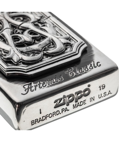 Artemis Classic（アルテミスクラシック）の「Artemis Claccic/ACﾓﾉｸﾞﾗﾑZIPPOﾗｲﾀｰ（アッシュトレイ/ライター・メンズ・シルバー・FREE）」の10枚目の写真