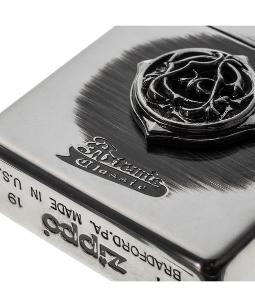 Artemis Classic（アルテミスクラシック）の「Artemis Claccic/ACﾓﾉｸﾞﾗﾑZIPPOﾗｲﾀｰ（アッシュトレイ/ライター・メンズ・シルバー・FREE）」の8枚目の写真