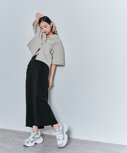 W:Huku(フーク)の「【W:Huku / メランジツイル】接触冷感 ギャザー ロング スカート(スカート・レディース・チャコール/ブラウン/ブラック・M/L)」の2枚目の写真