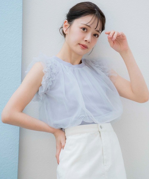 NOELA(ノエラ)の「チュール切り替えニット(ニット/セーター・レディース・オフホワイト/サックスブルー/ベージュ・フリー)」の3枚目の写真