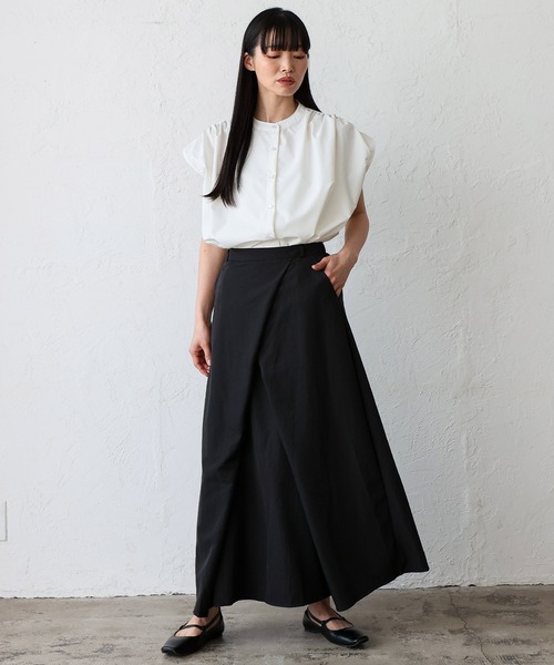 VitaFelice（ヴィータフェリーチェ）の「フロントタックスカート ラップスカート風（スカート・レディース・ホワイト/ブラック・FREE）」の9枚目の写真