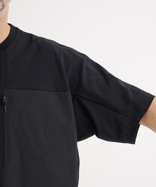 WHITE MOUNTAINEERING（ホワイトマウンテニアリング）の「【White Mountaineering / ホワイトマウンテニアリング】別注 STRETCHED HYBRID S/S TEE（Tシャツ/カットソー・メンズ・ブラック・1/2/3）」の10枚目の写真