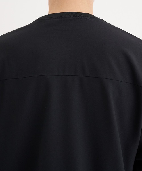 WHITE MOUNTAINEERING（ホワイトマウンテニアリング）の「【White Mountaineering / ホワイトマウンテニアリング】別注 STRETCHED HYBRID S/S TEE（Tシャツ/カットソー・メンズ・ブラック・1/2/3）」の9枚目の写真