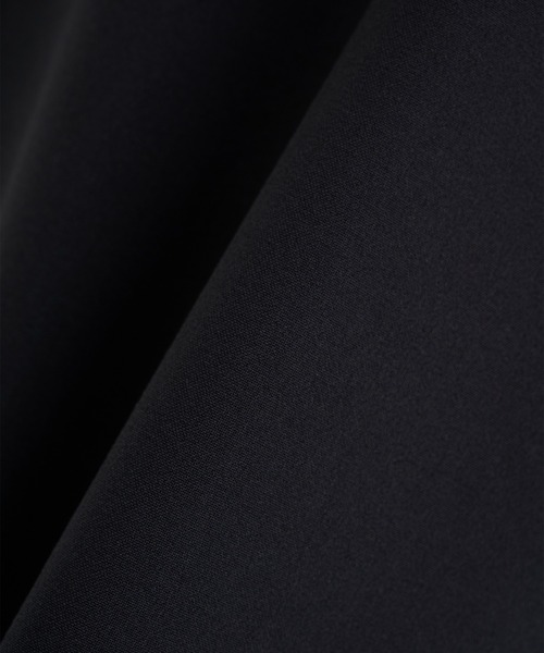 WHITE MOUNTAINEERING（ホワイトマウンテニアリング）の「【White Mountaineering / ホワイトマウンテニアリング】別注 STRETCHED HYBRID S/S TEE（Tシャツ/カットソー・メンズ・ブラック・1/2/3）」の12枚目の写真