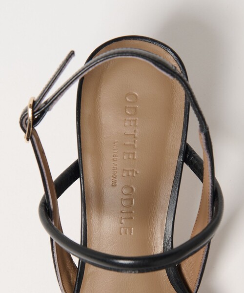ODETTE E ODILE（オデットエオディール）の「クッションストリング サンダル50↑（サンダル・レディース・ブラック/モカ・22cm/22.5cm/23cm/23.5cm/24cm/24.5cm/25cm）」の14枚目の写真
