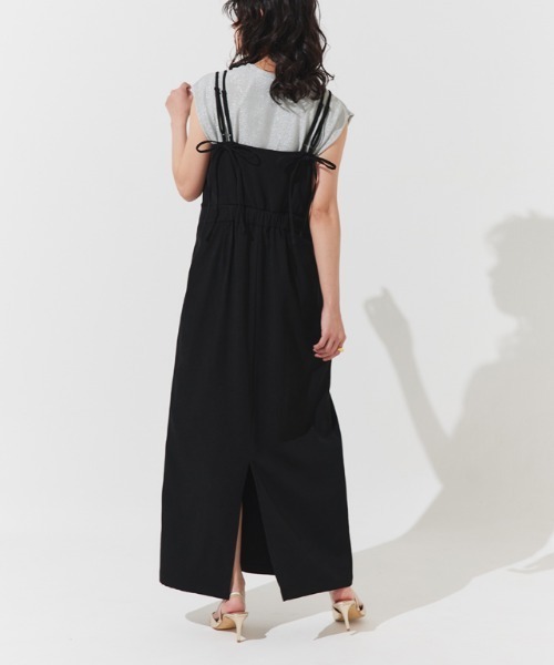 ECLAM(クラム)の「ドレープデザインキャミワンピース(ワンピース・レディース・ブラック/チャコール・S/M)」の17枚目の写真
