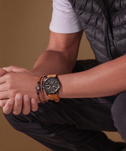 Timberland(ティンバーランド)の「「Timberland/ティンバーランド」クロノグラフ レザーストラップ/シリコンストラップ(アナログ腕時計・メンズ・ブラック×グリーン/ブルー/タン・44mm)」の7枚目の写真
