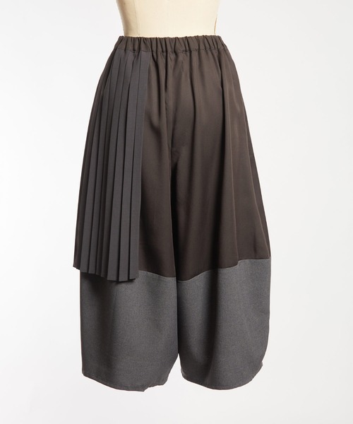 gomme（ゴム）の「エクセルツイル　プリーツパンツ（その他パンツ・レディース・ブラック/チャコールグレー・MEDIUM）」の12枚目の写真