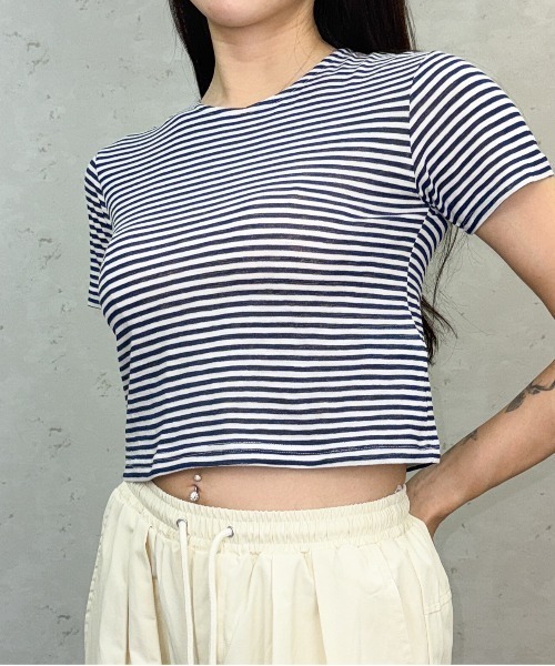 Per sist ence（パーシエンス）の「シアーボーダーショート丈Ｔシャツ（Tシャツ/カットソー・レディース・グレー/ブラウン/ネイビー・ONE SIZE）」の3枚目の写真