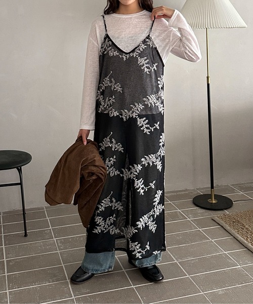 PILIT（ピリット）の「メッシュ刺繍キャミワンピース（ワンピース・レディース・ブラック/オフホワイト・FREE）」の2枚目の写真