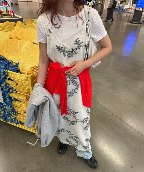 PILIT（ピリット）の「メッシュ刺繍キャミワンピース（ワンピース・レディース・ブラック/オフホワイト・FREE）」の14枚目の写真